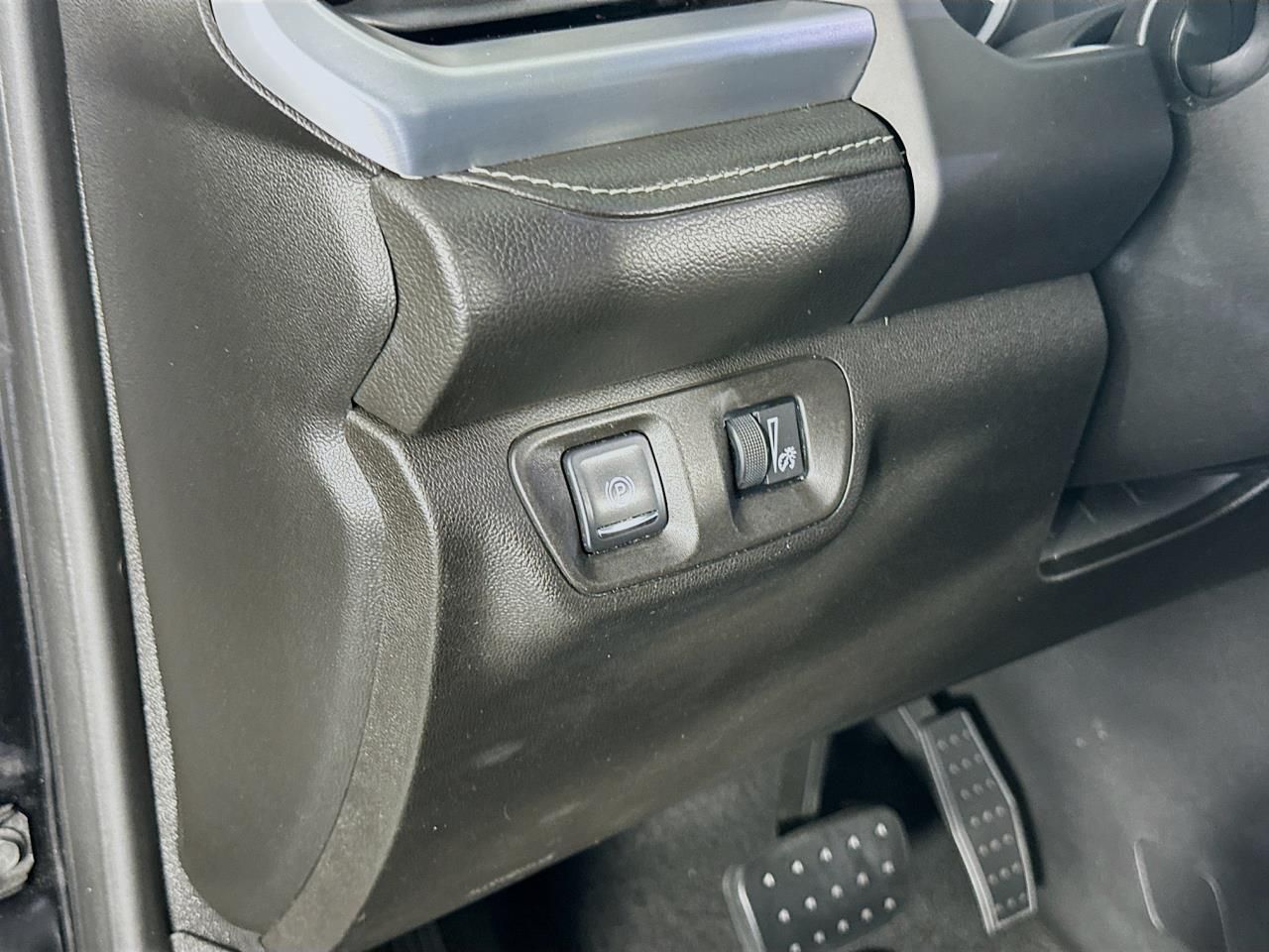 2017 GMC Acadia SLE Tacoma WA