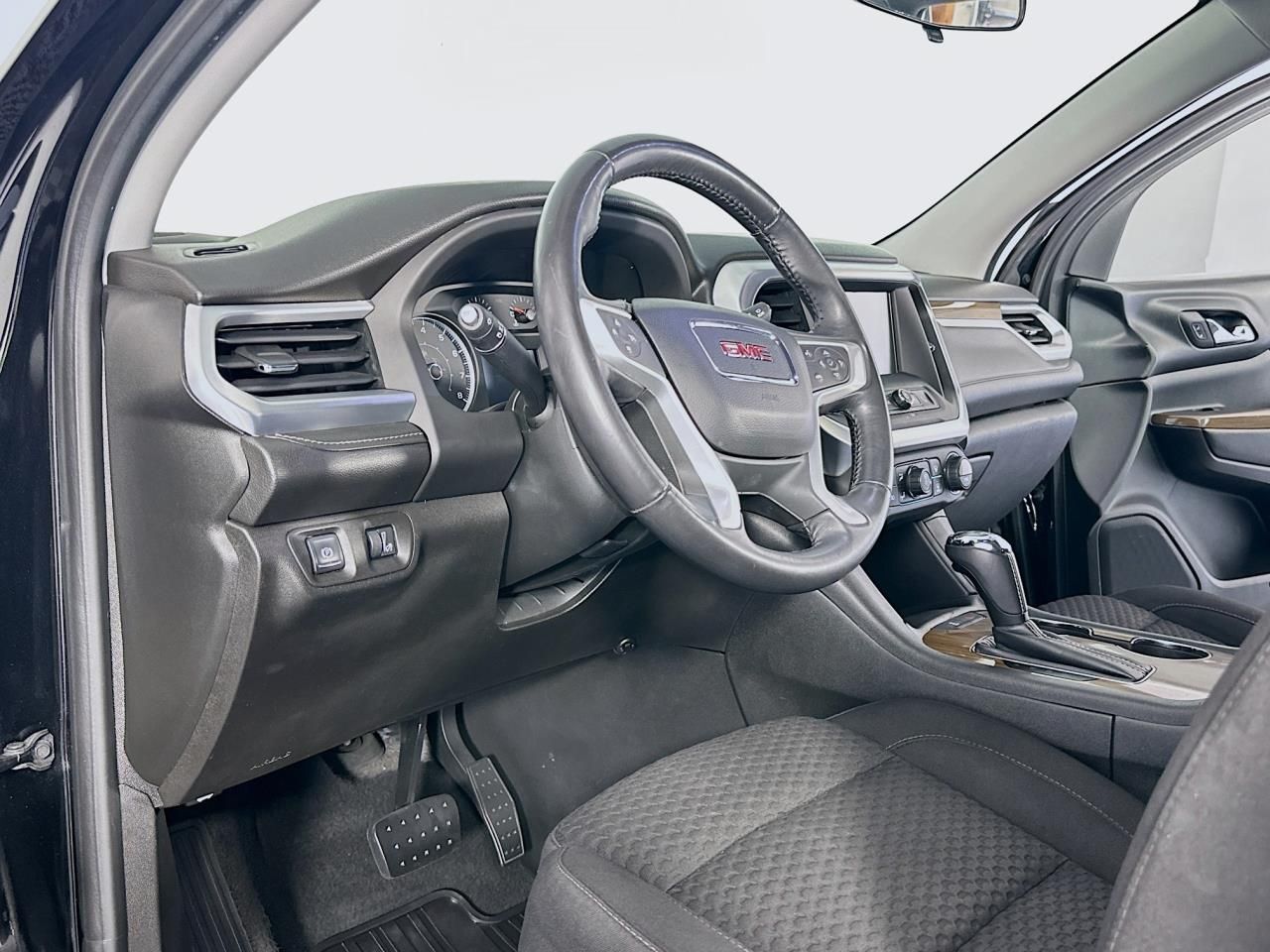 2017 GMC Acadia SLE Tacoma WA