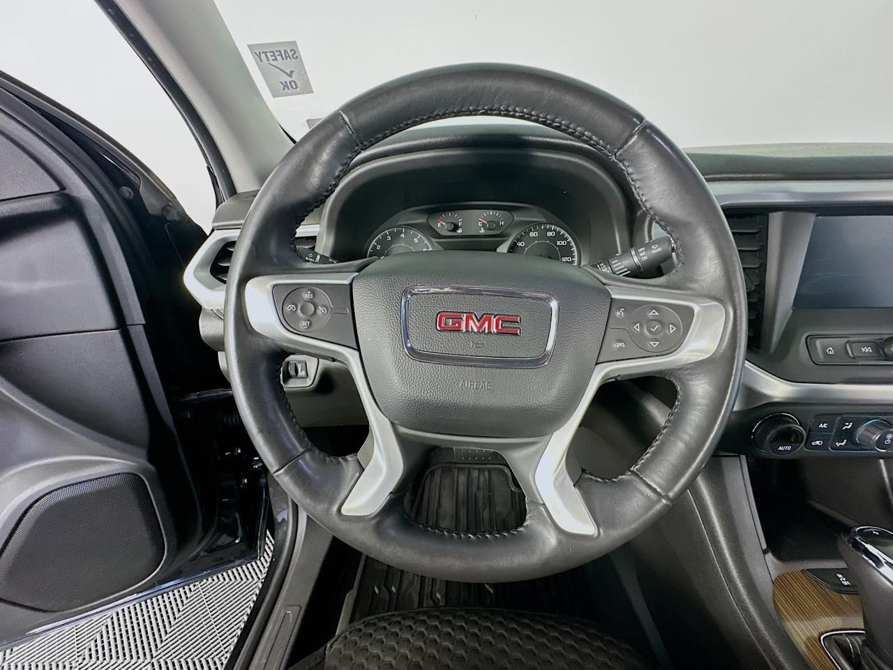 2017 GMC Acadia SLE Tacoma WA