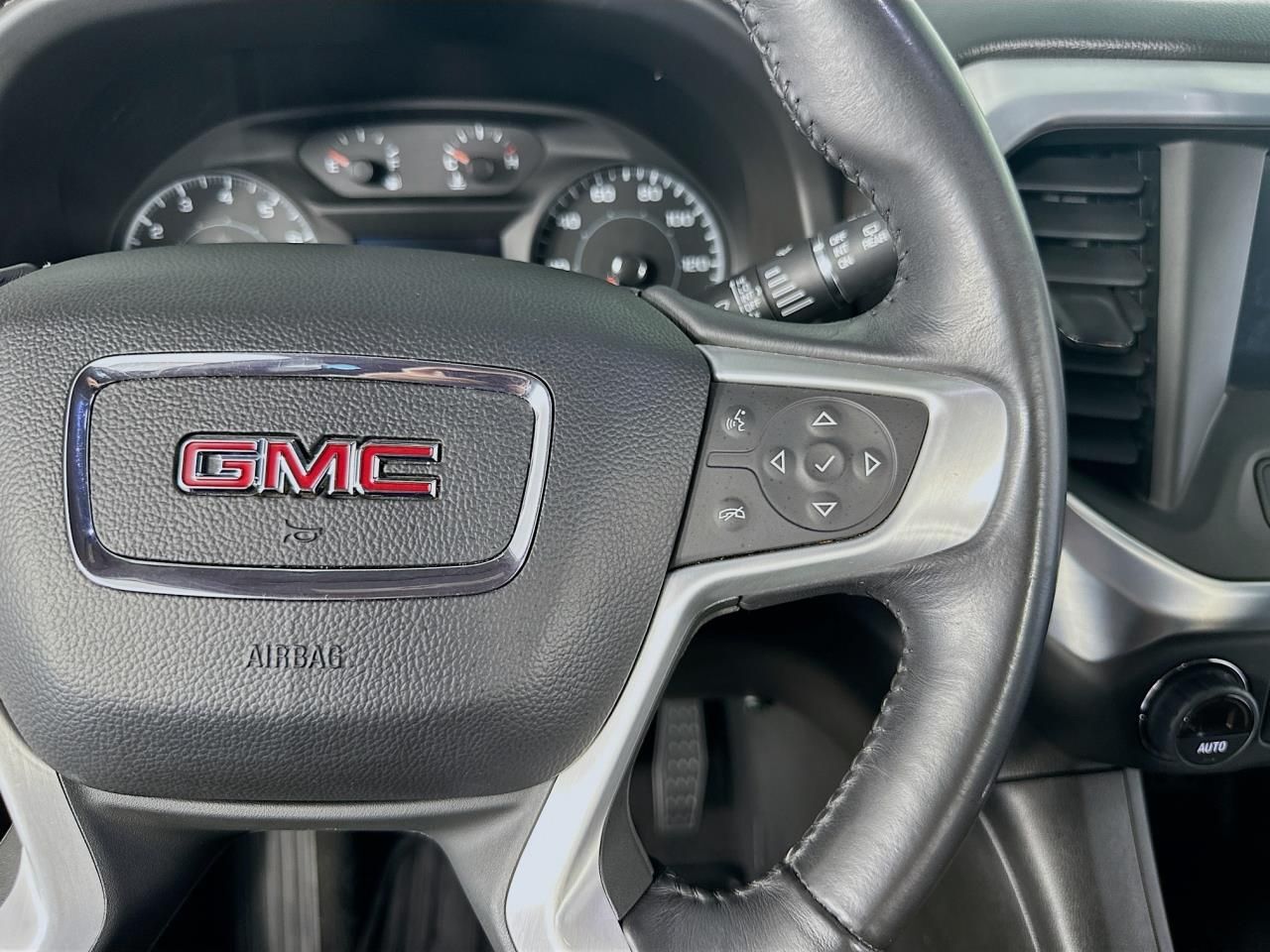 2017 GMC Acadia SLE Tacoma WA