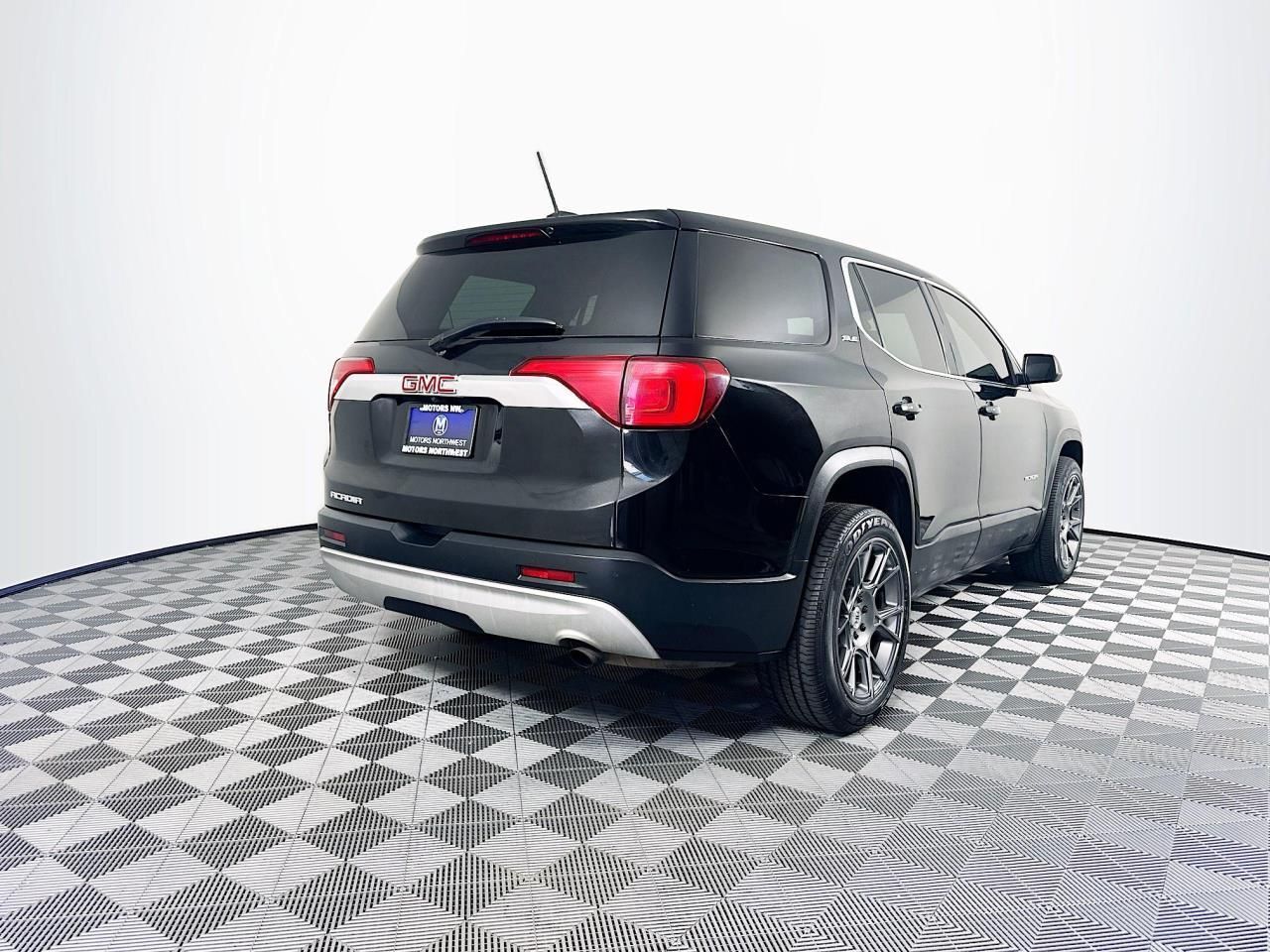 2017 GMC Acadia SLE Tacoma WA