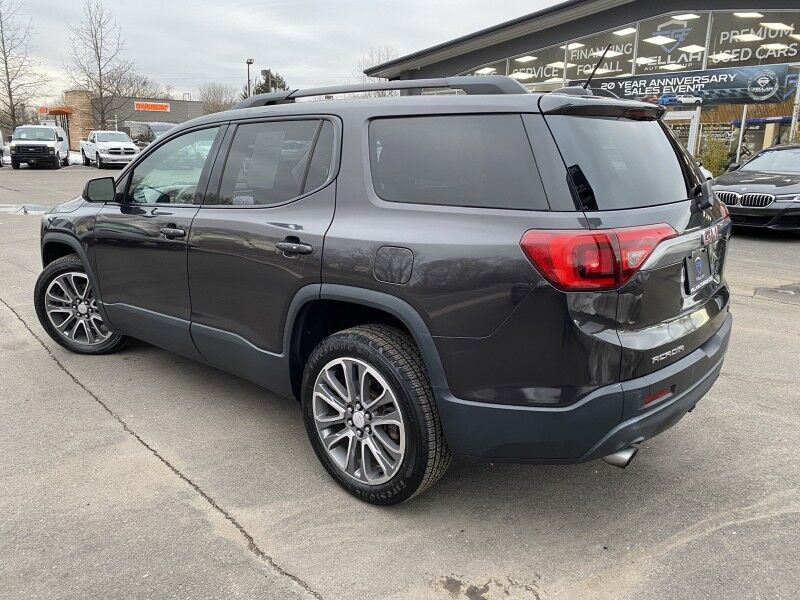 2017 GMC Acadia SLT