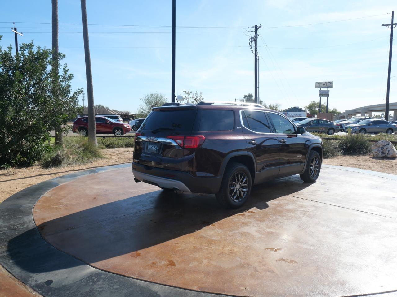 2017 GMC Acadia SLT