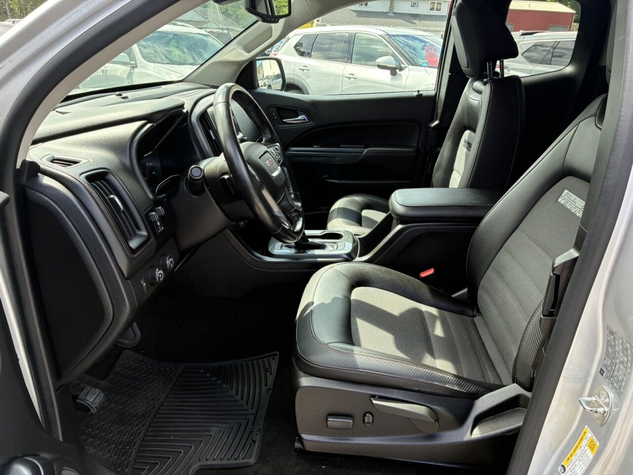 2017 GMC Canyon 4WD SLE Charlton MA