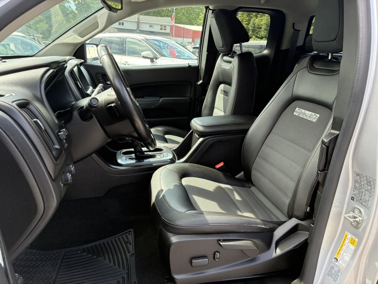 2017 GMC Canyon 4WD SLE Charlton MA