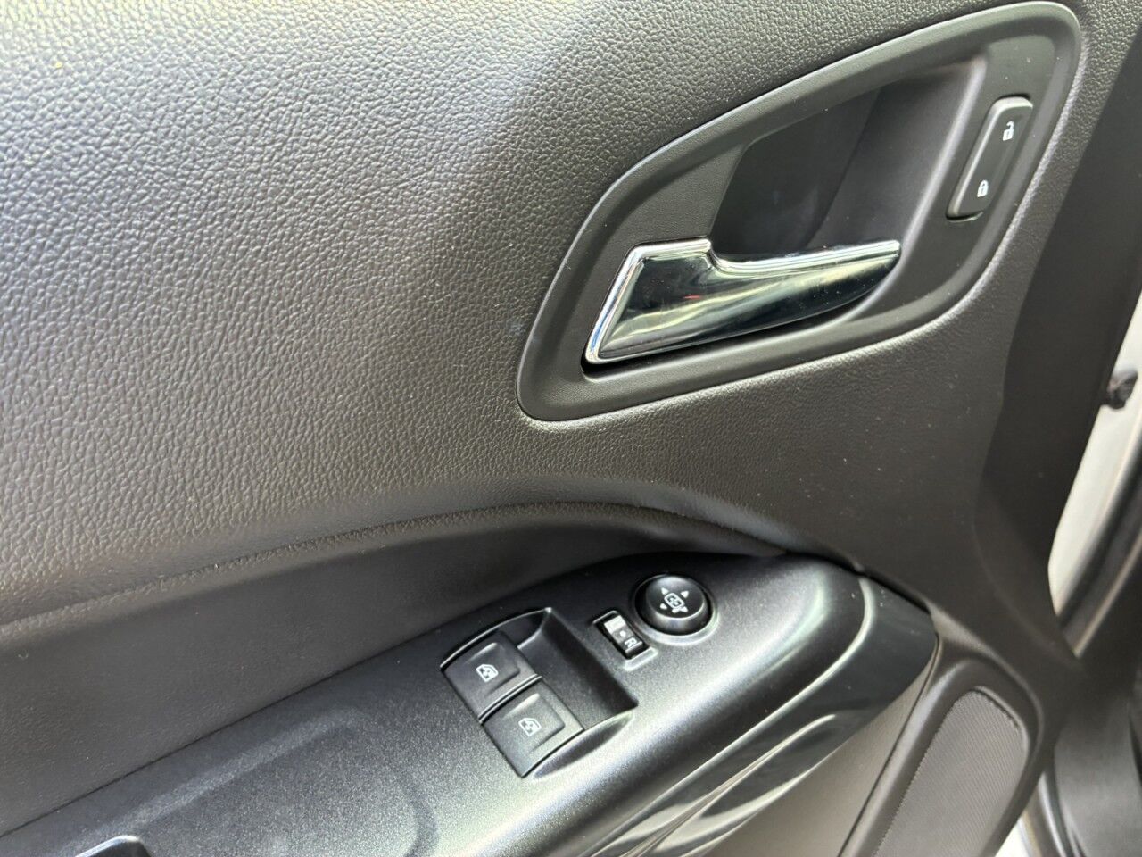 2017 GMC Canyon 4WD SLE Charlton MA