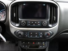 2017 GMC Canyon 4x4 Crew Cab SLT Fond du Lac WI