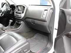 2017 GMC Canyon 4x4 Crew Cab SLT Fond du Lac WI