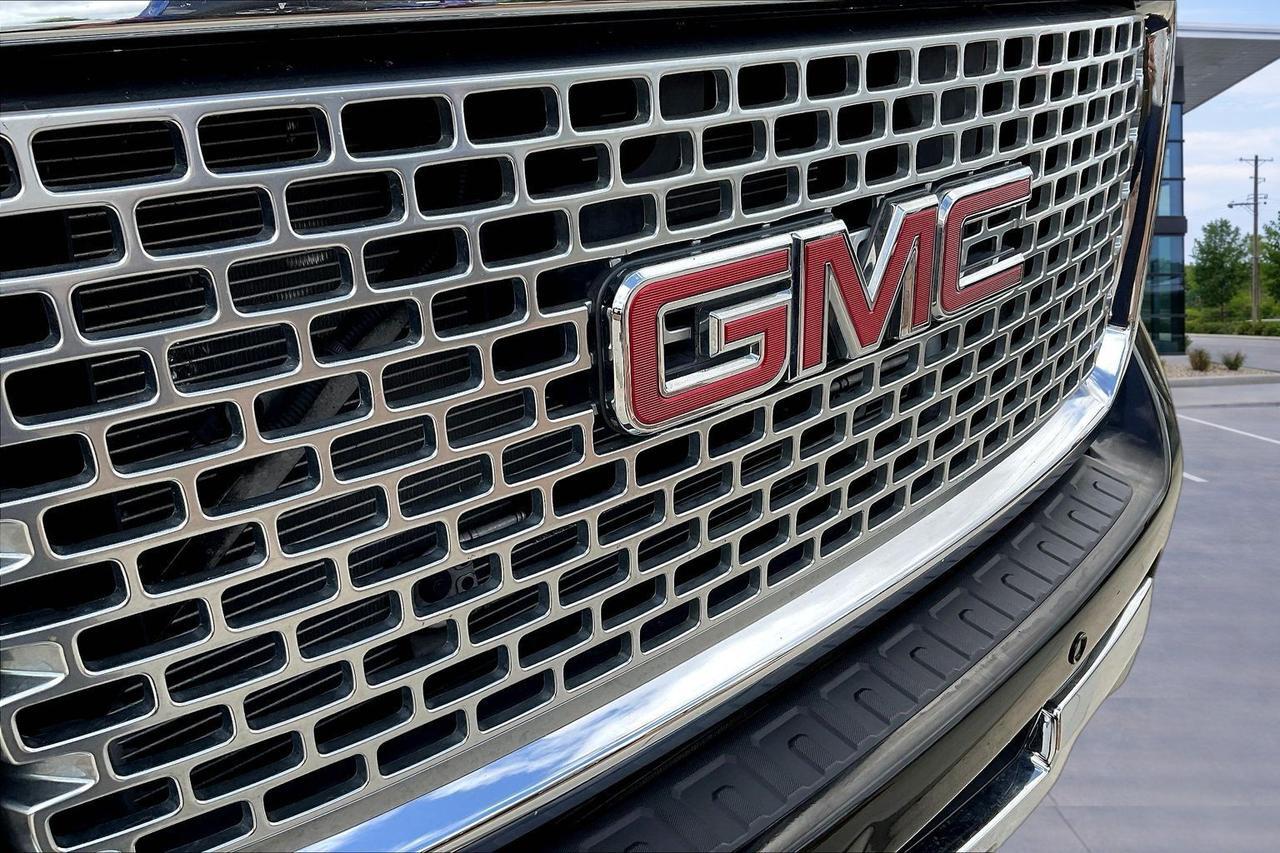 2017 GMC SIERRA 2500 DENALI Houston TX