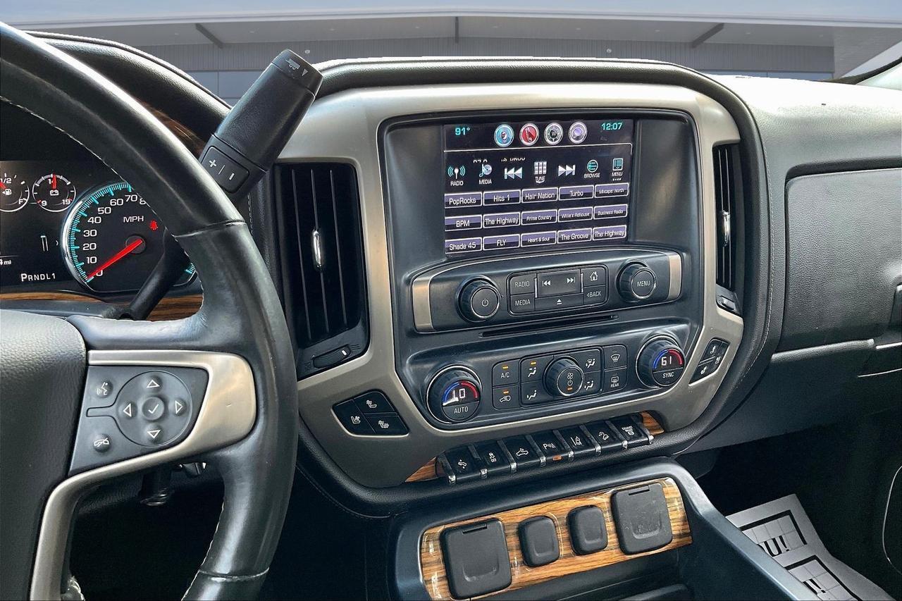 2017 GMC SIERRA 2500 DENALI Houston TX