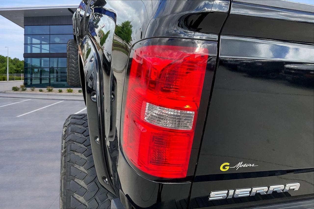 2017 GMC SIERRA 2500 DENALI Houston TX