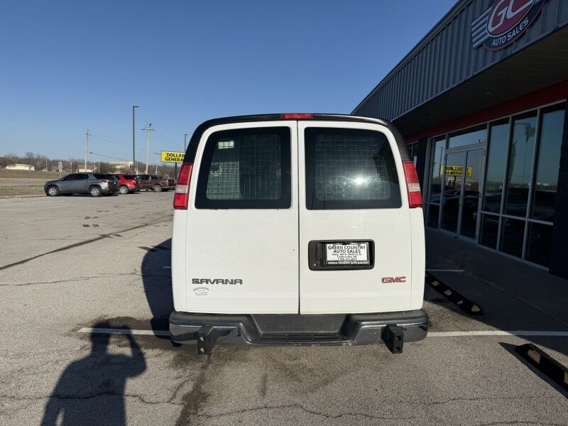 2017 GMC Savana 2500 Cargo Van Collinsville OK