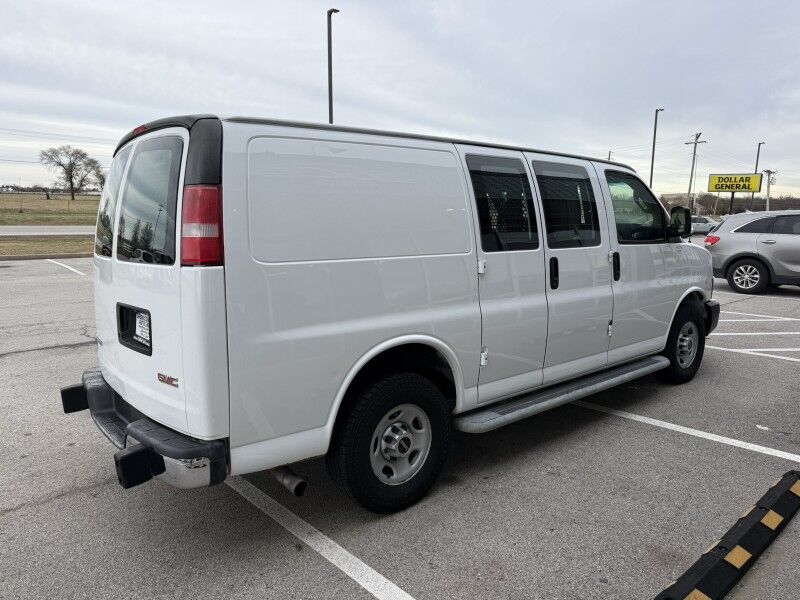 2017 GMC Savana 2500 Cargo Van Collinsville OK