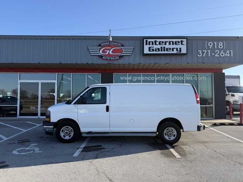 2017 GMC Savana 2500 Cargo Van Collinsville OK