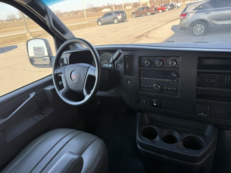 2017 GMC Savana 2500 Cargo Van Collinsville OK