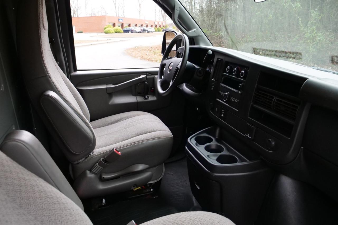 2017 GMC Savana 2500 Cargo Van / Convenience Package / Cruise Control! Lincolnton NC