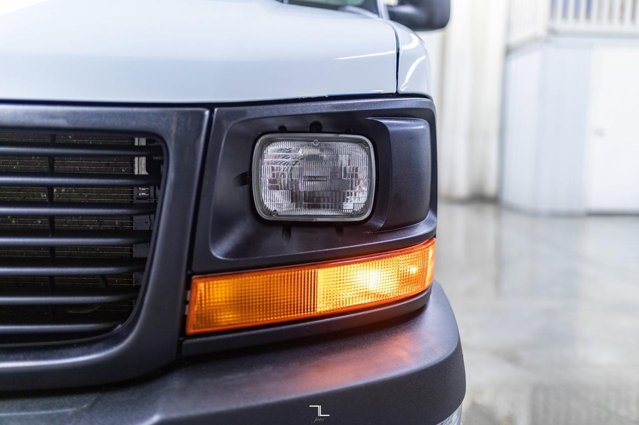 2017 GMC Savana 2500 Extended Cargo Van BCam Red Deer AB