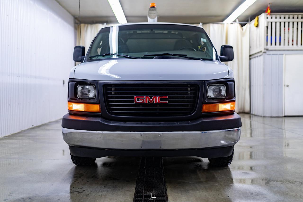 2017 GMC Savana 2500 Extended Cargo Van BCam Red Deer AB