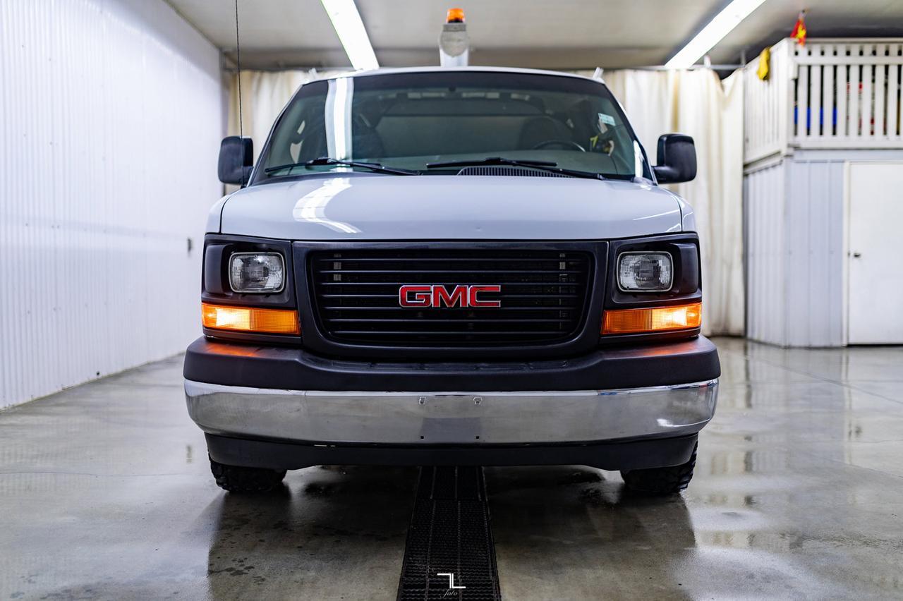 2017 GMC Savana 2500 Extended Cargo Van BCam Red Deer AB