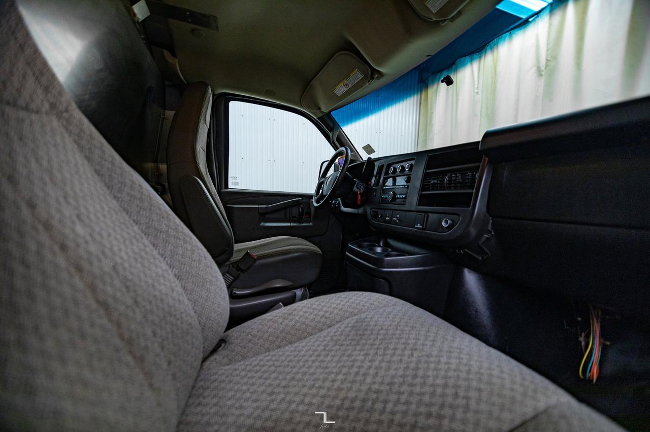 2017 GMC Savana 2500 Extended Cargo Van BCam Red Deer AB