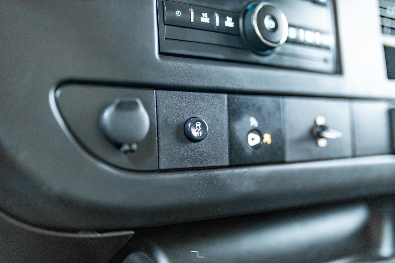 2017 GMC Savana 2500 Extended Cargo Van BCam Red Deer AB