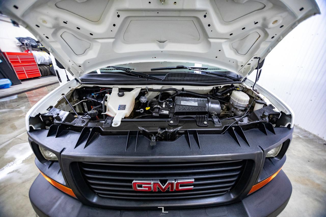 2017 GMC Savana 2500 Extended Cargo Van BCam Red Deer AB