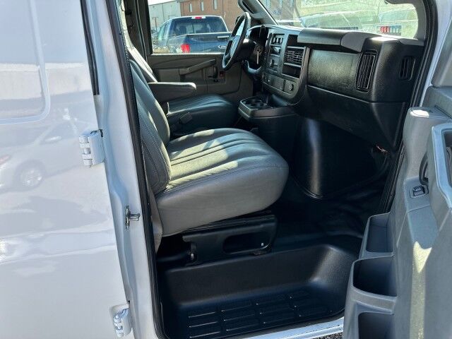 2017 GMC Savana 2500 Long Wheelbase Cargo Van Ashland VA