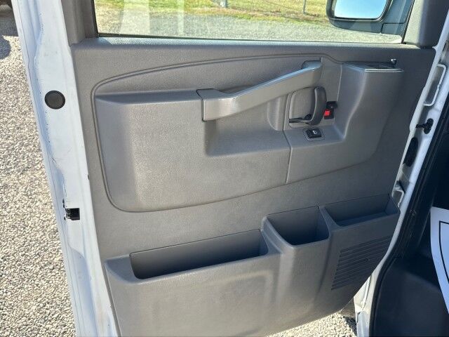 2017 GMC Savana 2500 Long Wheelbase Cargo Van Ashland VA