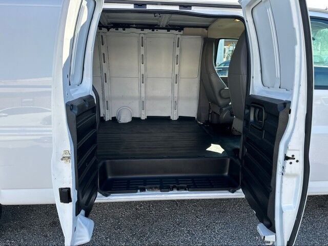 2017 GMC Savana 2500 Long Wheelbase Cargo Van Ashland VA