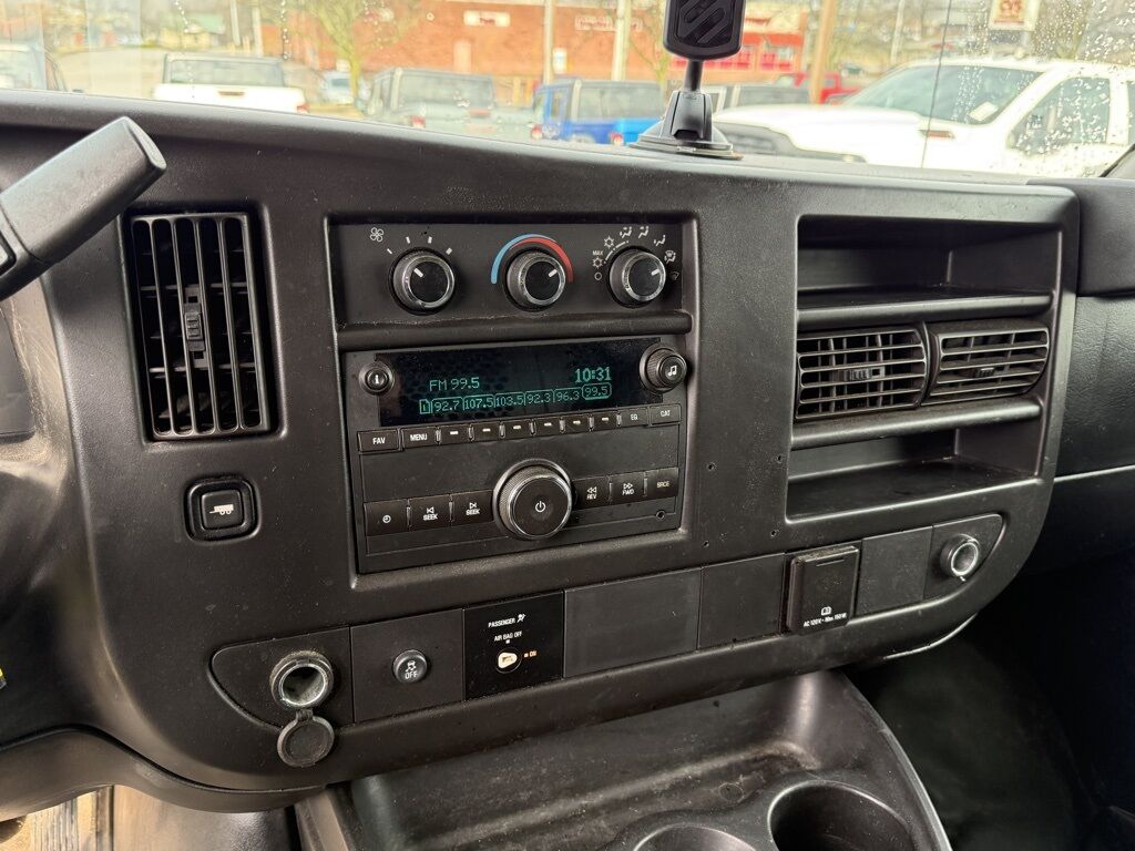 2017 GMC Savana 2500 Work Van Crestwood KY