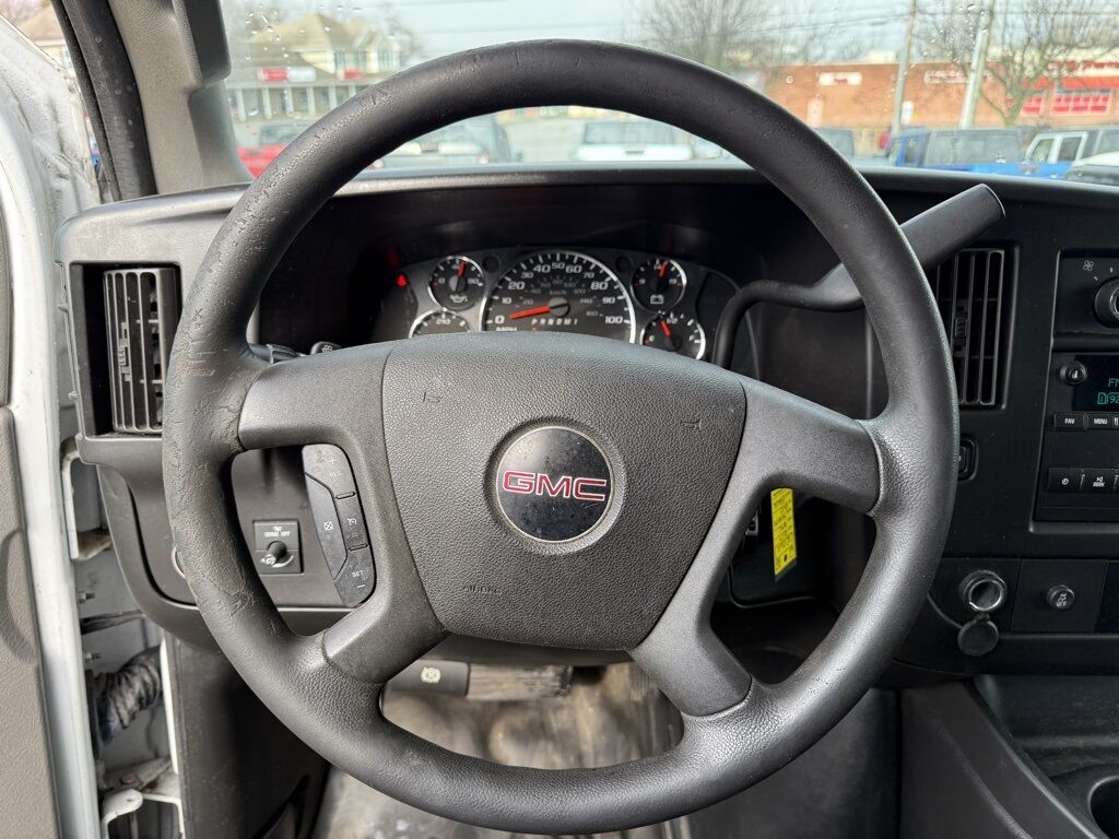 2017 GMC Savana 2500 Work Van Crestwood KY