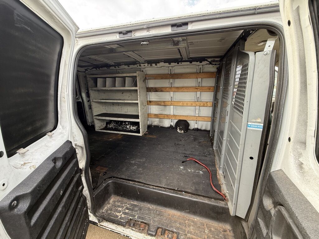 2017 GMC Savana 2500 Work Van Crestwood KY