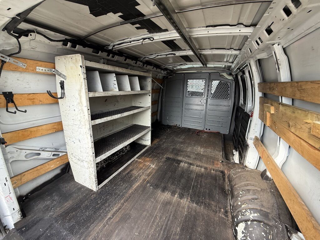 2017 GMC Savana 2500 Work Van Crestwood KY