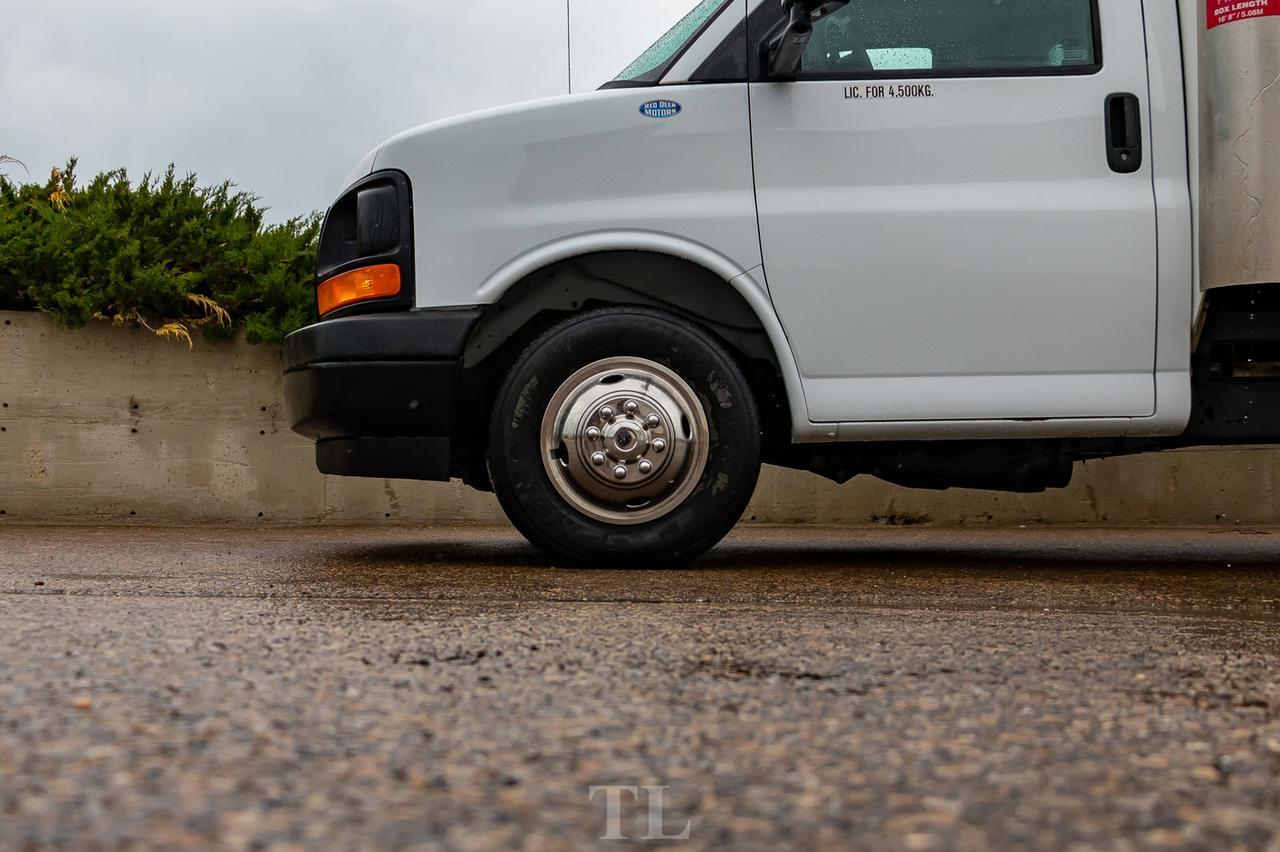 2017 GMC Savana 3500 Cutaway Cube Van Red Deer AB