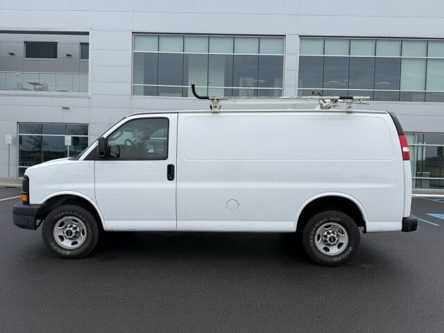 2017 GMC Savana Cargo Van