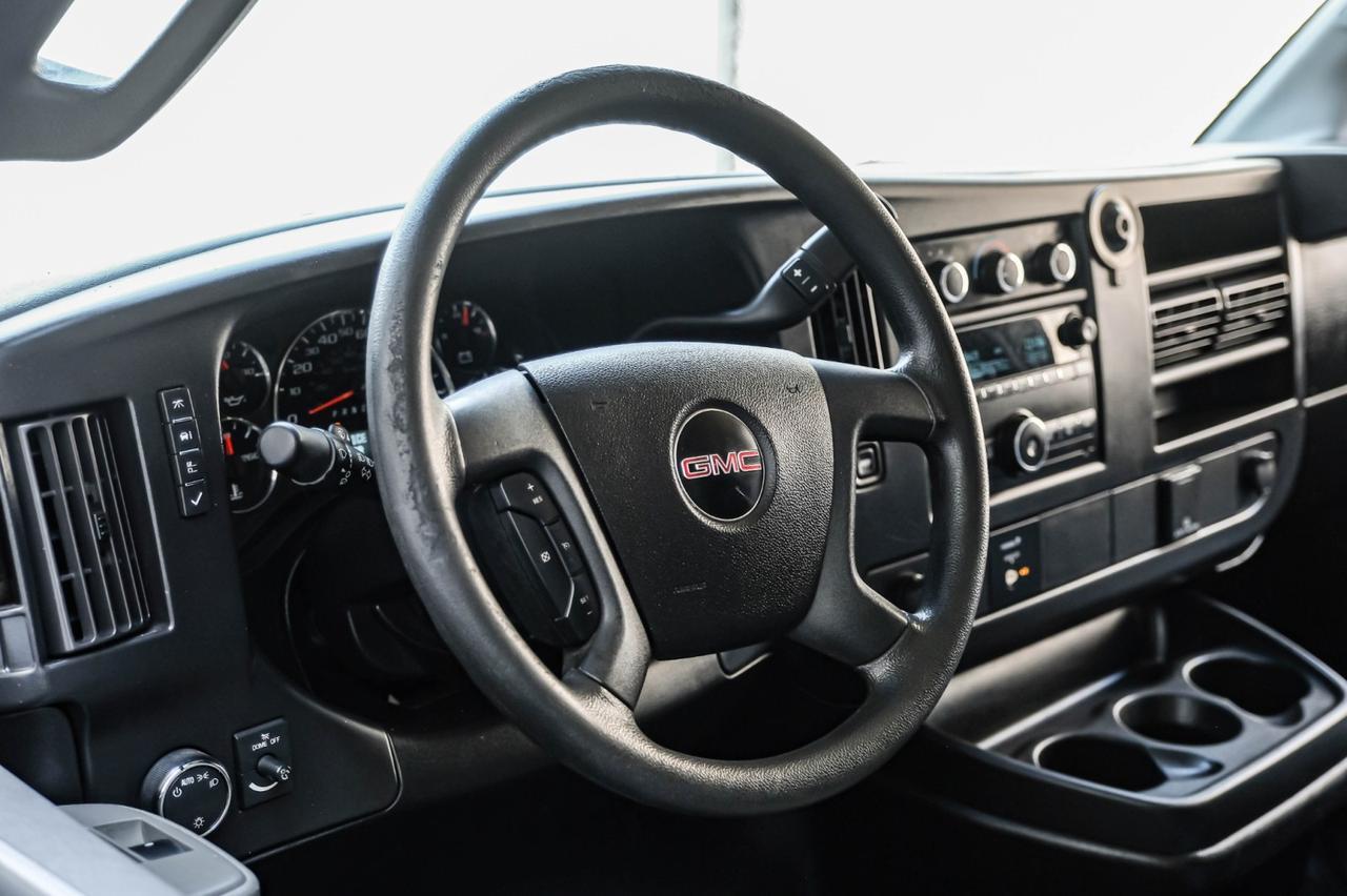 2017 GMC Savana Commercial Cutaway Farmers Branch TX