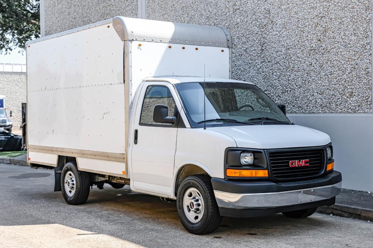 2017 GMC Savana Commercial Cutaway Farmers Branch TX