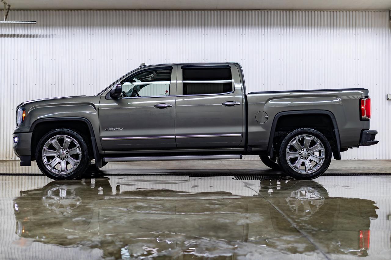 2017 GMC Sierra 1500 4x4 Crew Cab Denali Leather Roof Nav BCam Red Deer AB