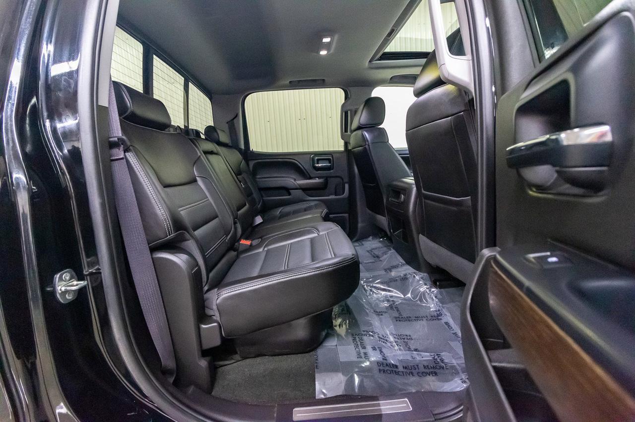 2017 GMC Sierra 1500 4x4 Crew Cab Denali Leather Roof Nav Red Deer AB