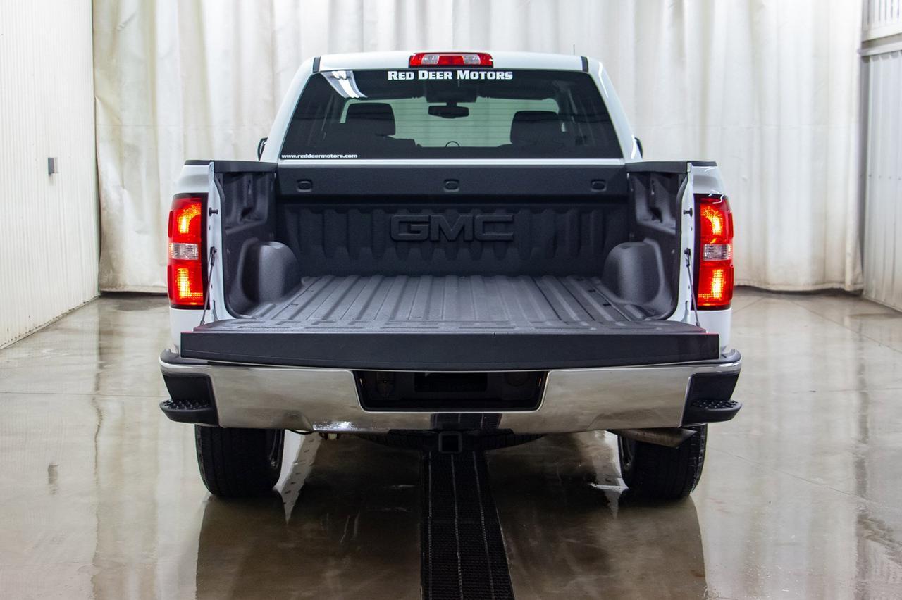 2017 GMC Sierra 1500 4x4 Crew Cab SLE BCam Bluetooth Red Deer AB