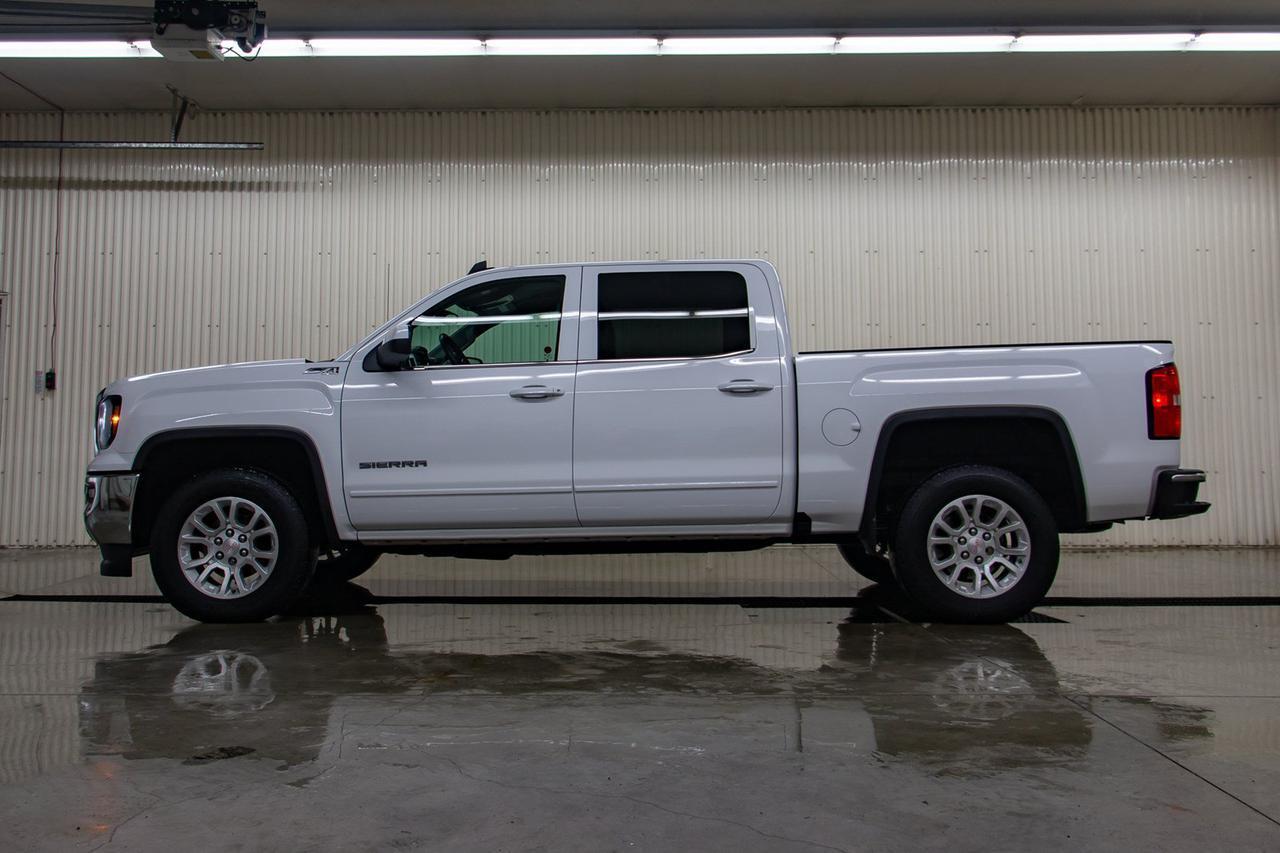 2017 GMC Sierra 1500 4x4 Crew Cab SLE BCam Bluetooth Red Deer AB