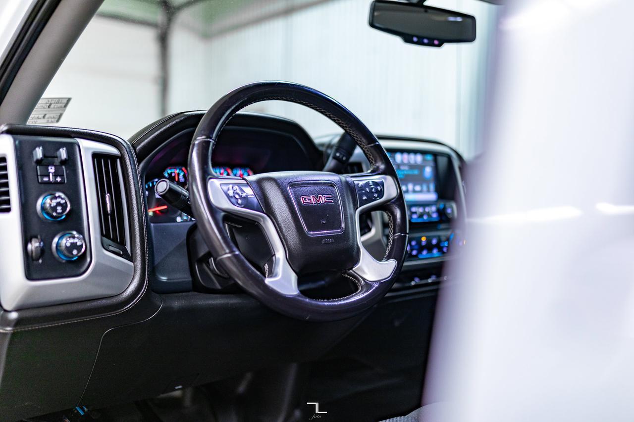 2017 GMC Sierra 1500 4x4 Crew Cab SLE BCam Red Deer AB