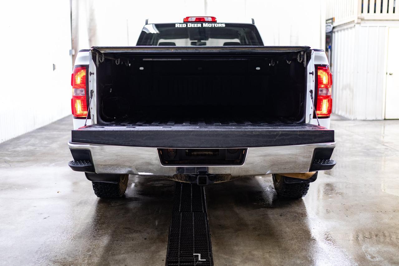 2017 GMC Sierra 1500 4x4 Crew Cab SLE BCam Red Deer AB