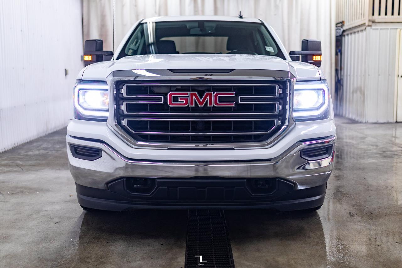 2017 GMC Sierra 1500 4x4 Crew Cab SLE BCam Red Deer AB