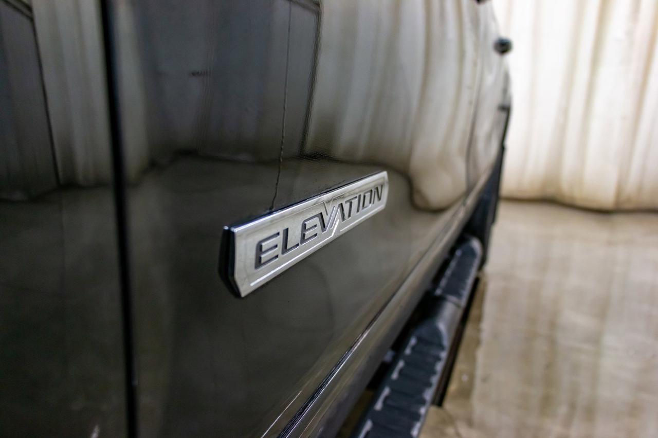 2017 GMC Sierra 1500 4x4 Crew Cab SLE Elevation BCam Red Deer AB