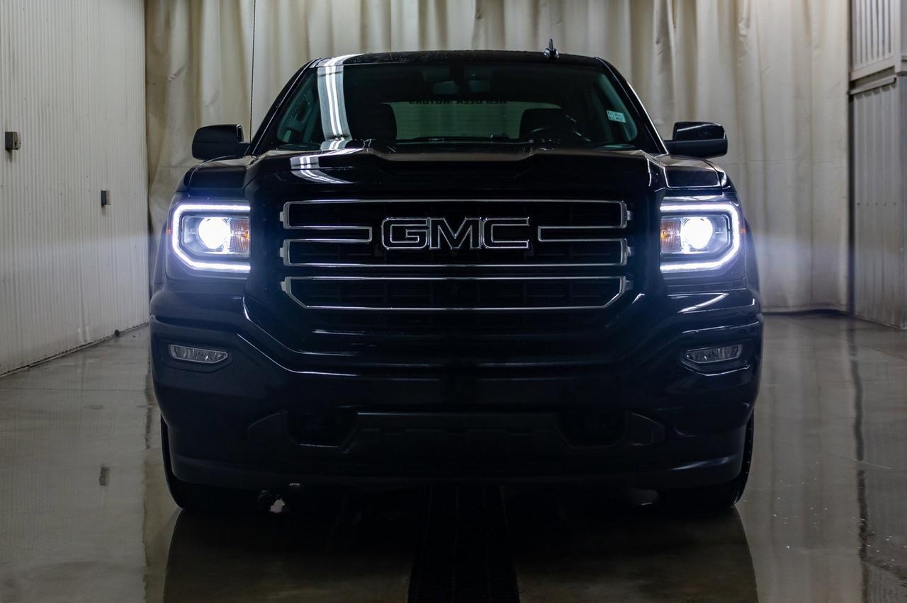 2017 GMC Sierra 1500 4x4 Crew Cab SLE Elevation BCam Red Deer AB
