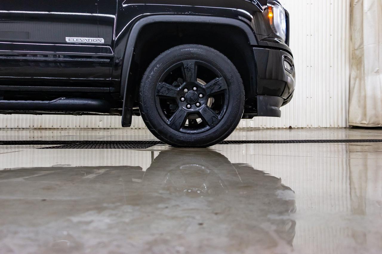2017 GMC Sierra 1500 4x4 Crew Cab SLE Elevation BCam Red Deer AB