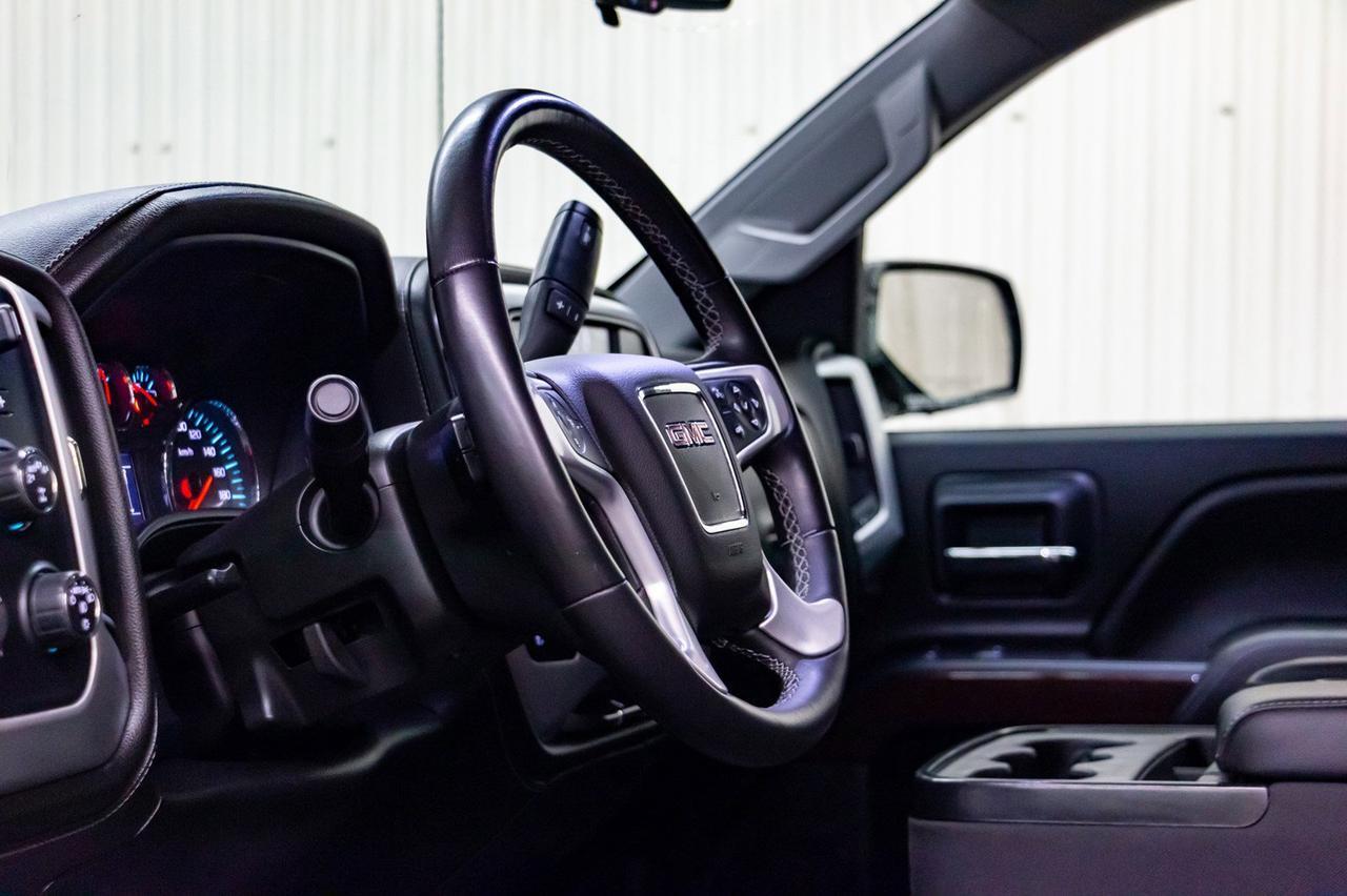 2017 GMC Sierra 1500 4x4 Crew Cab SLE Elevation BCam Red Deer AB