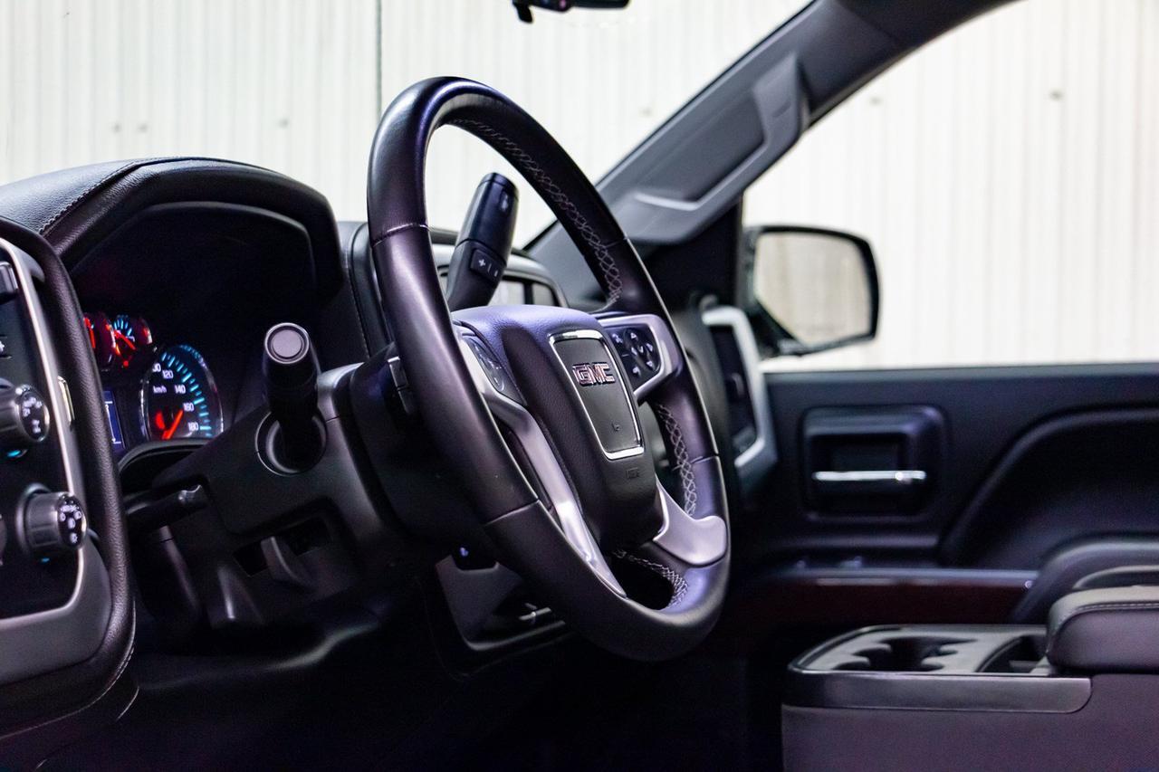 2017 GMC Sierra 1500 4x4 Crew Cab SLE Elevation BCam Red Deer AB
