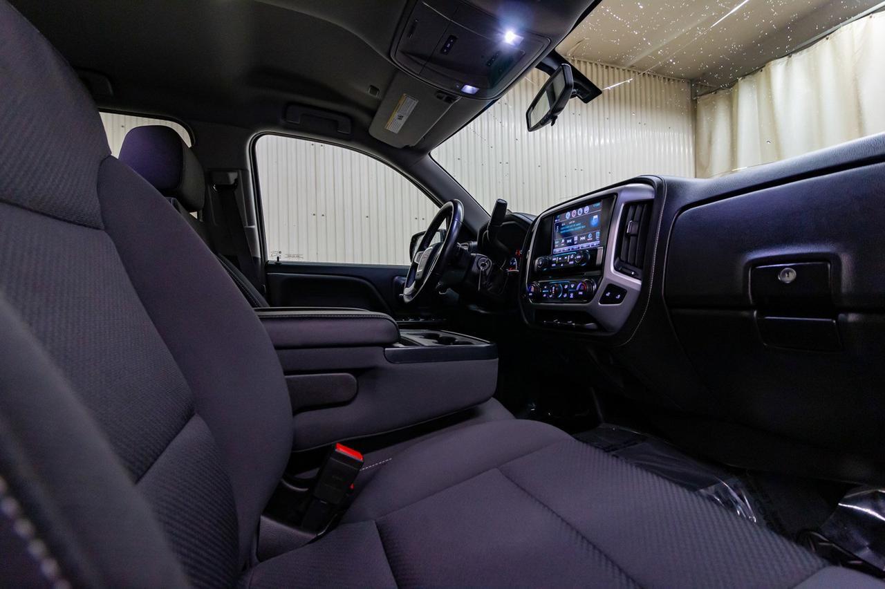 2017 GMC Sierra 1500 4x4 Crew Cab SLE Elevation BCam Red Deer AB